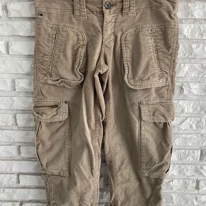 Vintage Tommy Hilfiger Shannah Cargo Crop pants